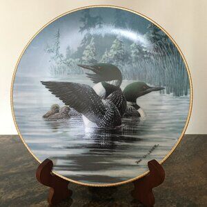 Voice of the North Decorative Plate 'Early Start' Don Li-Leger